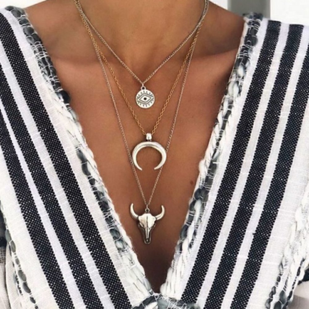 Boho Animal cow head necklace eye horn jewelry